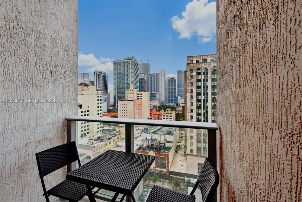 151 SE 1st St #1508 Miami, FL 33131
