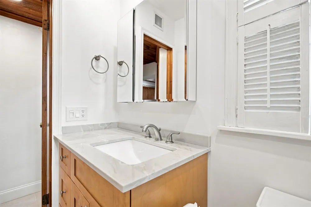 1201 SE 2ND STREET #3 Fort Lauderdale, FL 33301