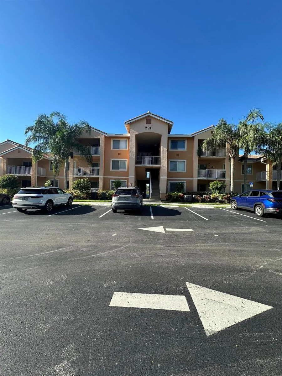 291 SW Palm Drive #104 Port St. Lucie, FL 34986