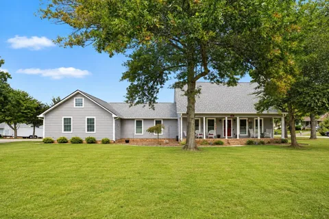 100 Westbrook Ct