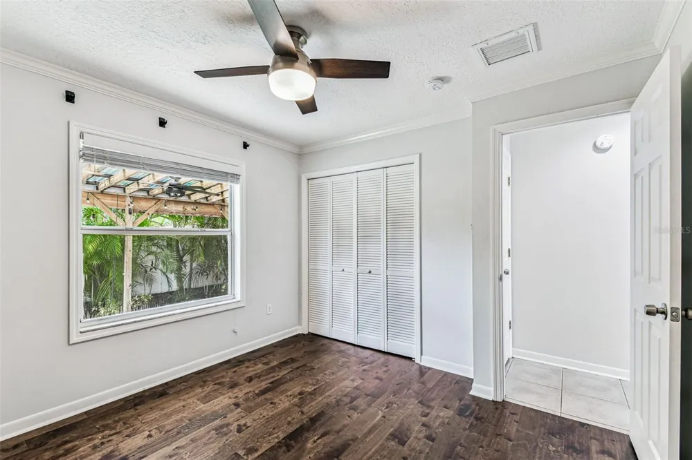 3122 W HARTNETT AVENUE Tampa, FL 33611