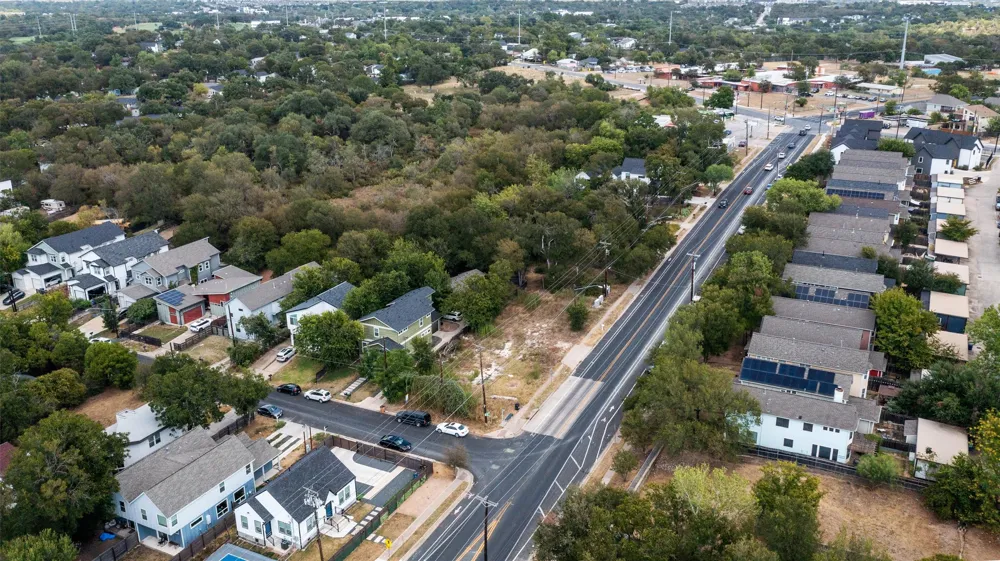 4104 E 12th Street Austin, TX 78721