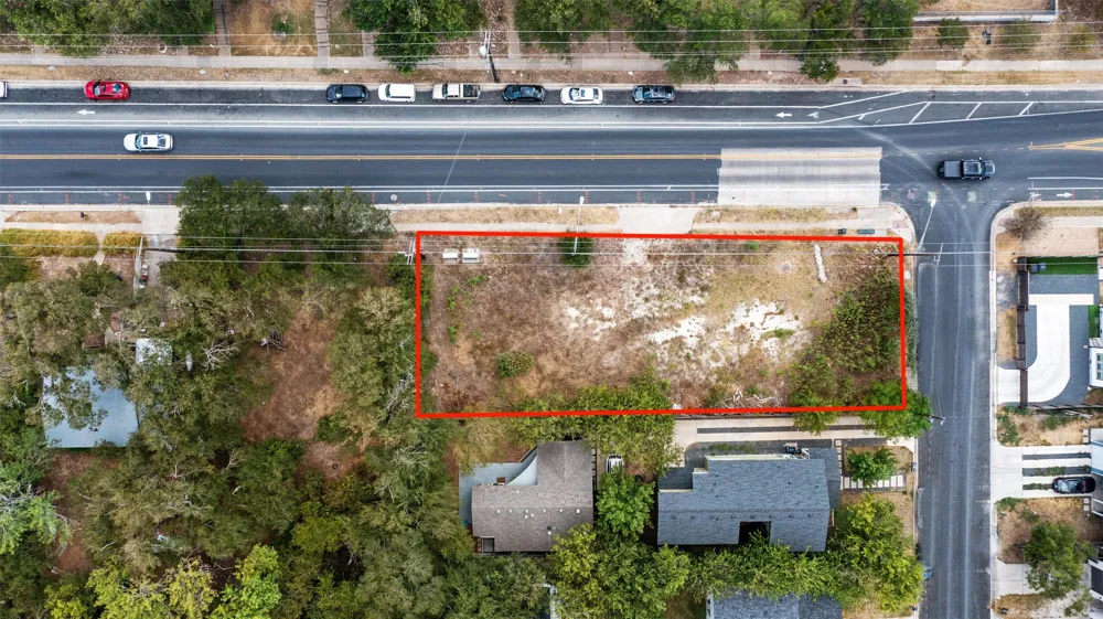 4104 E 12th Street Austin, TX 78721