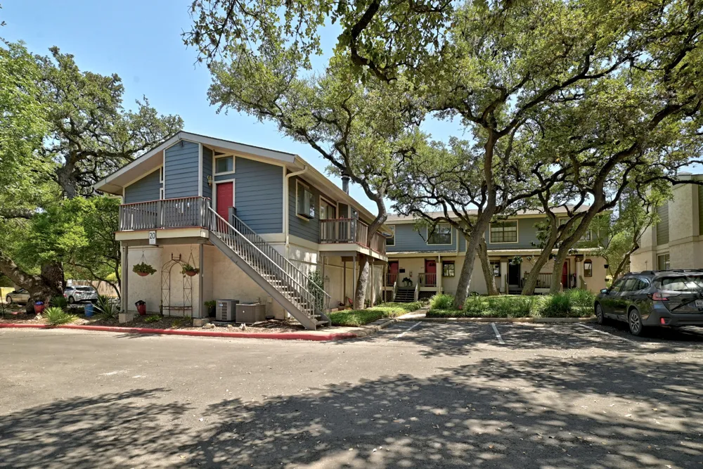 2215 Post Road #1039 Austin, TX 78704