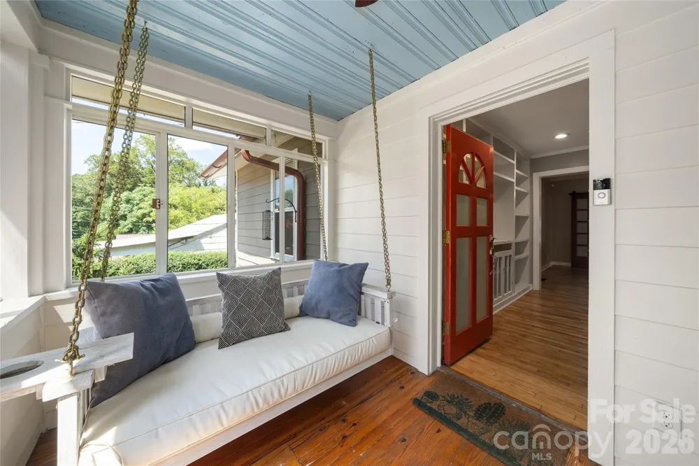 101 Olney Road Asheville, NC 28806