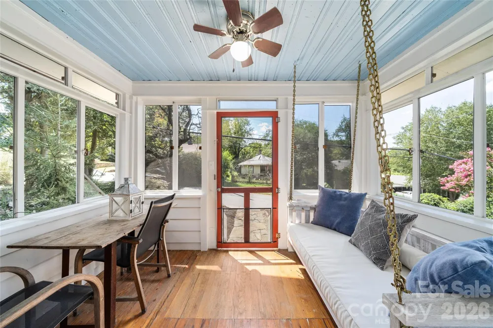 101 Olney Road Asheville, NC 28806