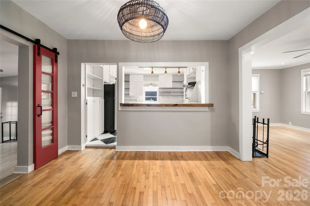 101 Olney Road Asheville, NC 28806