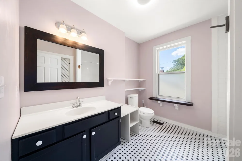 101 Olney Road Asheville, NC 28806