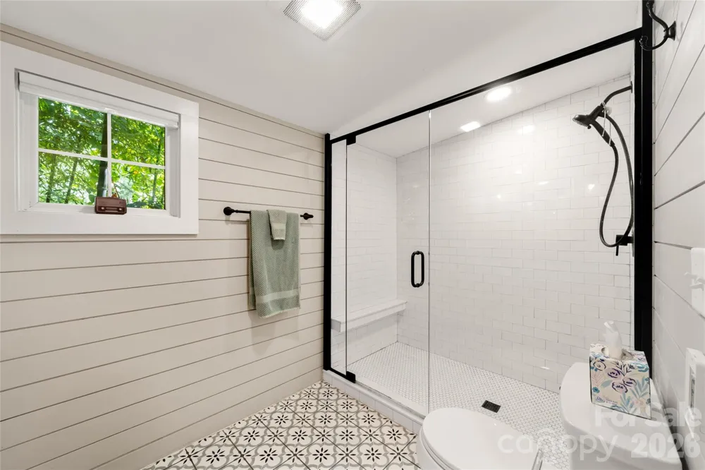 101 Olney Road Asheville, NC 28806