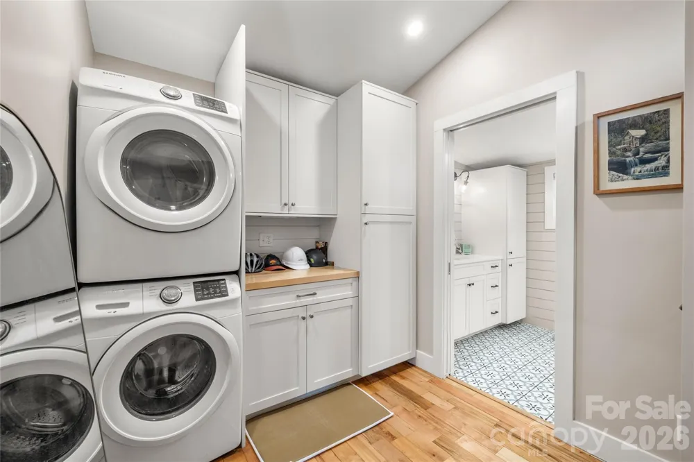 101 Olney Road Asheville, NC 28806