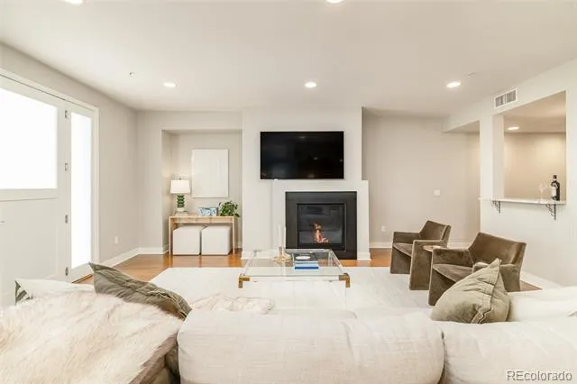 360 S Lafayette Street #101 Denver, CO 80209