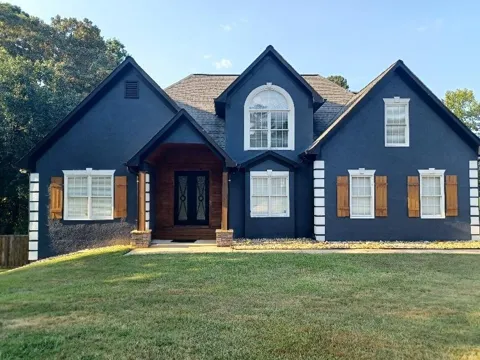 220 Butterfield Lane