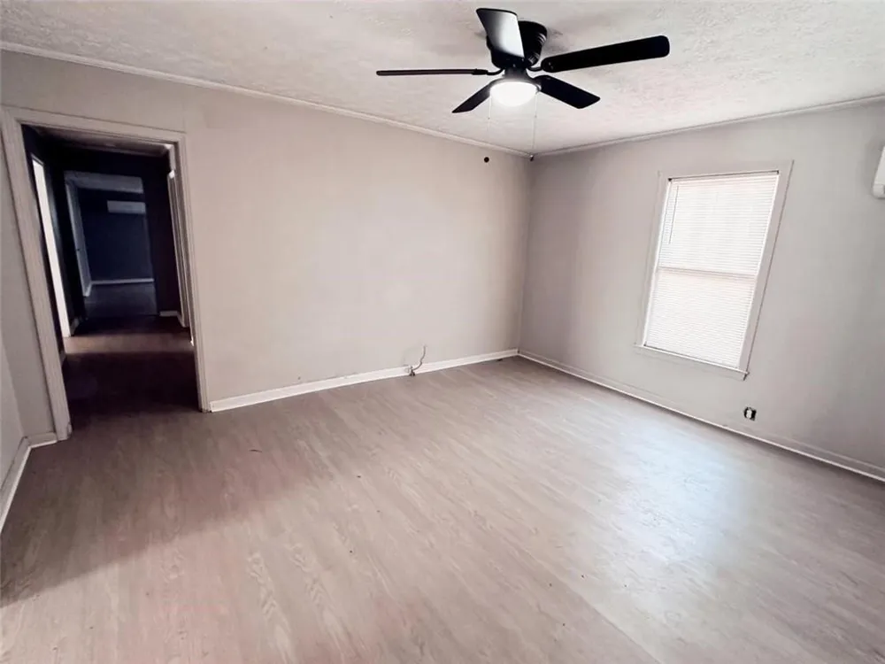 109 South Street Dallas, GA 30132
