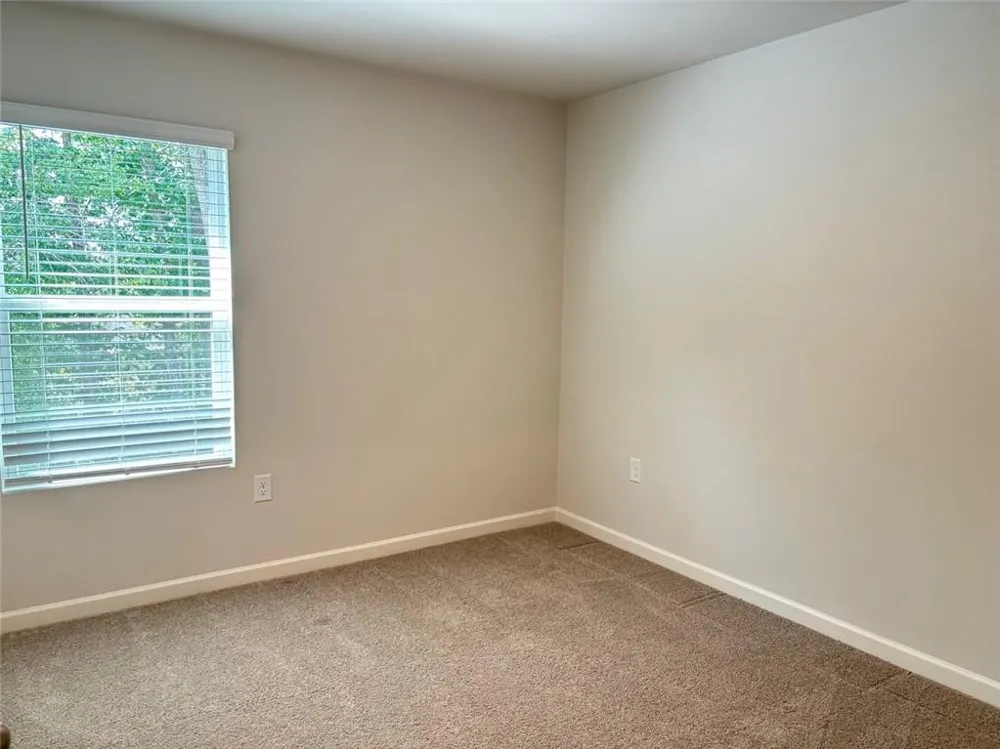 3240 Greyton Drive Buford, GA 30519