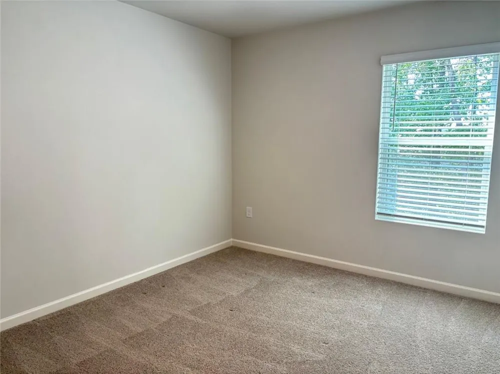 3240 Greyton Drive Buford, GA 30519