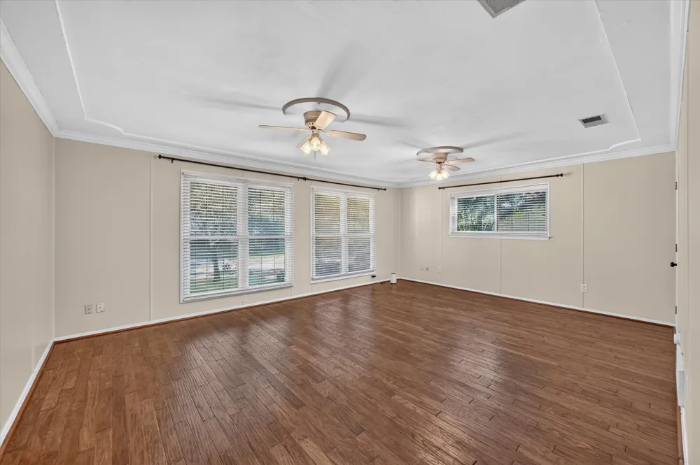 4208 Trowbridge Drive Arlington, TX 76013