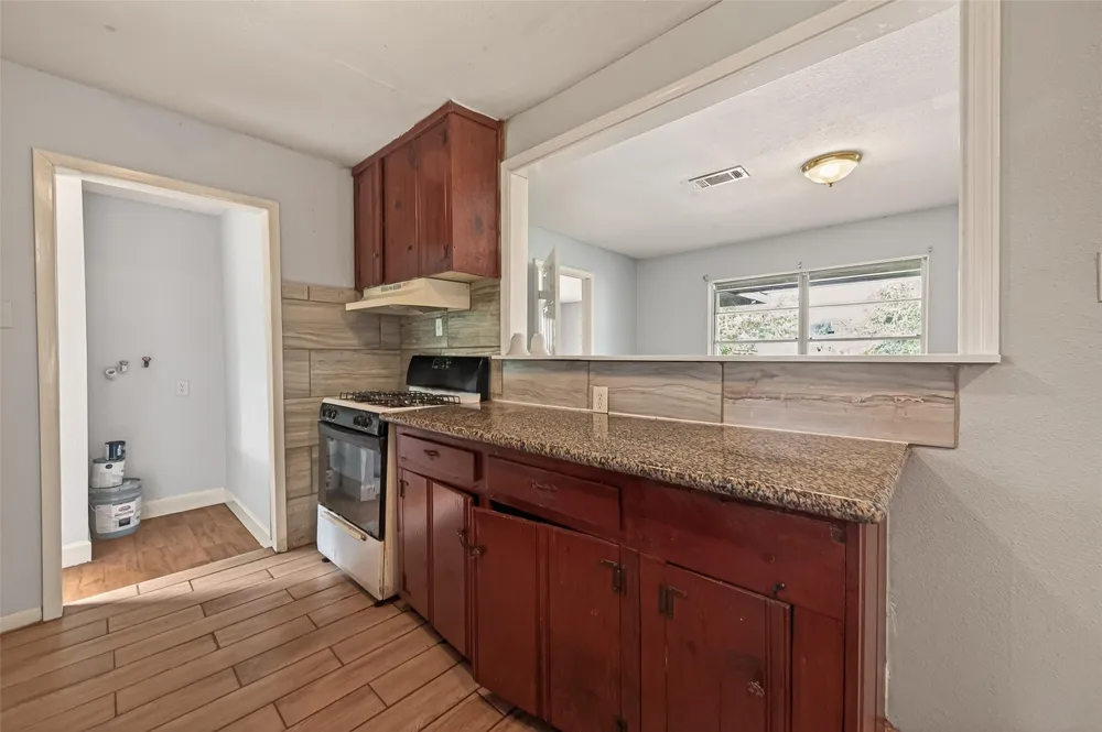 10506 Buffum Street Houston, TX 77051