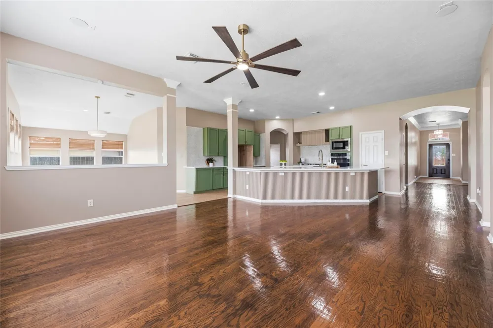 8931 Henrico Lane Rosenberg, TX 77469