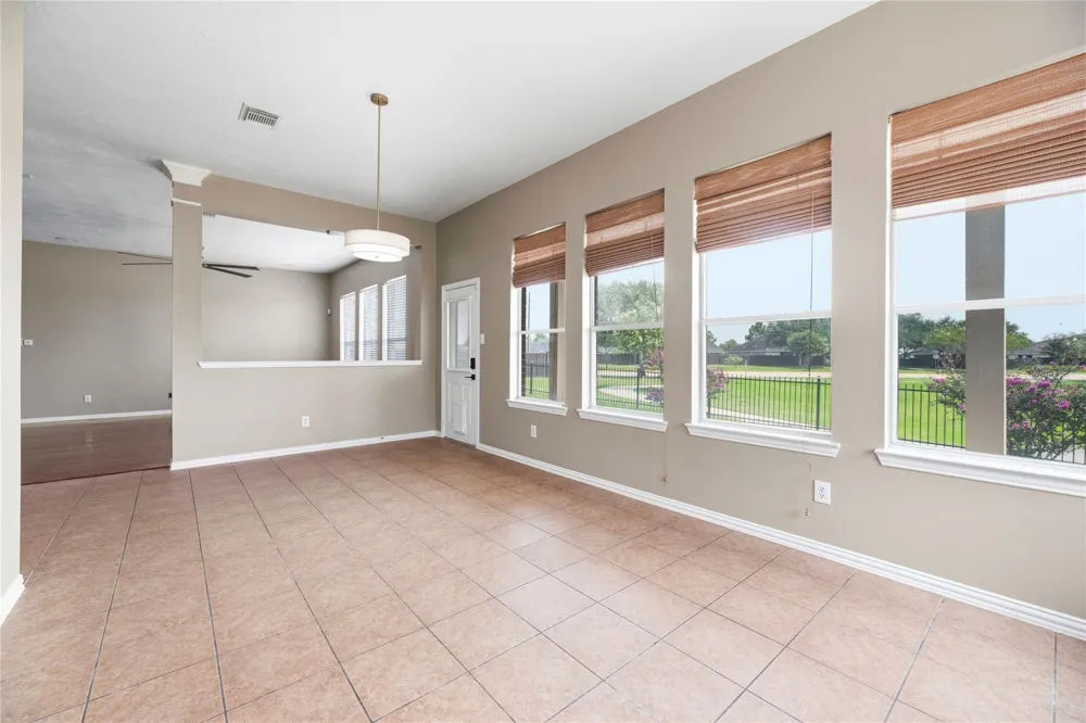 8931 Henrico Lane Rosenberg, TX 77469