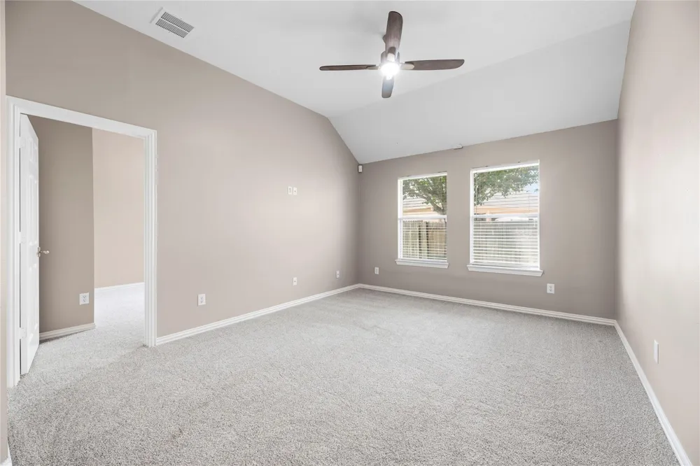 8931 Henrico Lane Rosenberg, TX 77469
