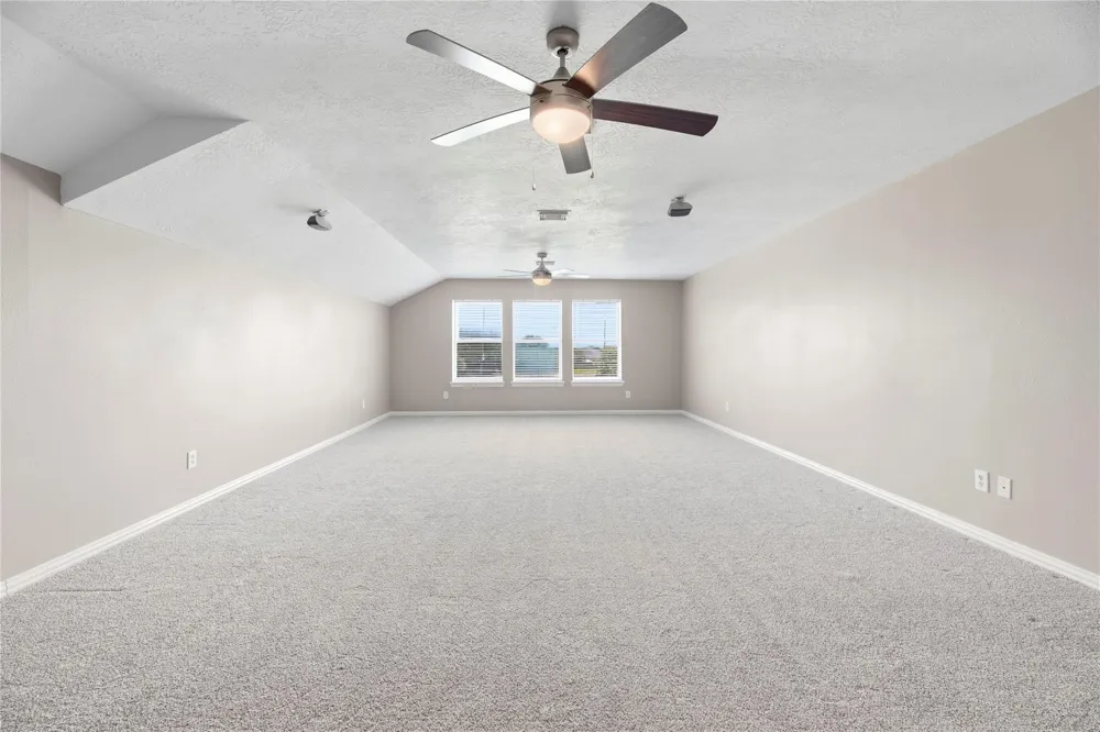 8931 Henrico Lane Rosenberg, TX 77469