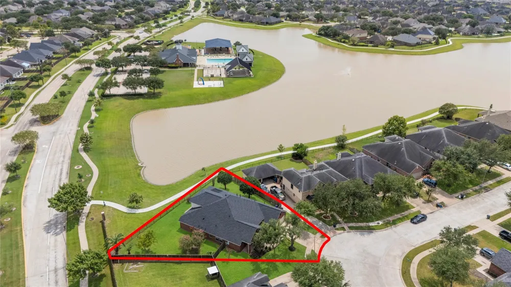 8931 Henrico Lane Rosenberg, TX 77469