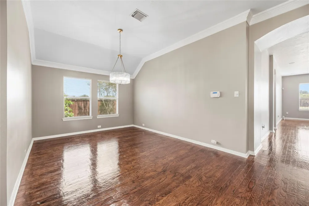 8931 Henrico Lane Rosenberg, TX 77469