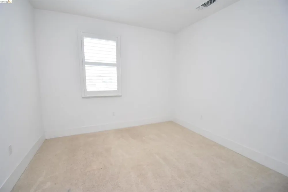 2751 Macabee Dr Lathrop, CA 95330