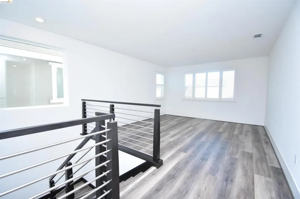 2751 Macabee Dr Lathrop, CA 95330