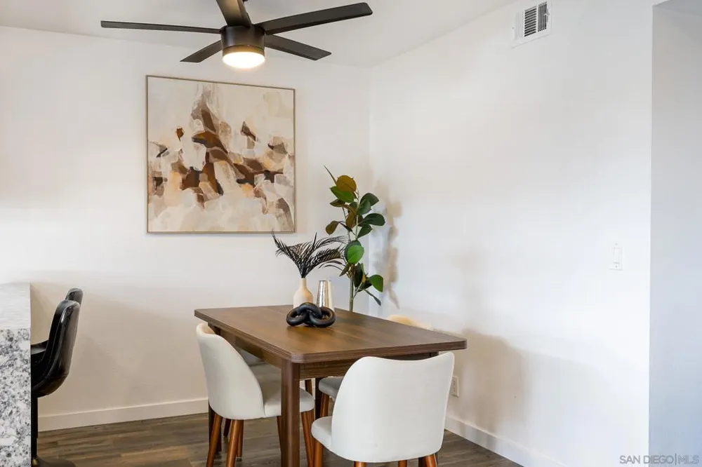 440 Citracado Parkway #5 Escondido, CA 92025