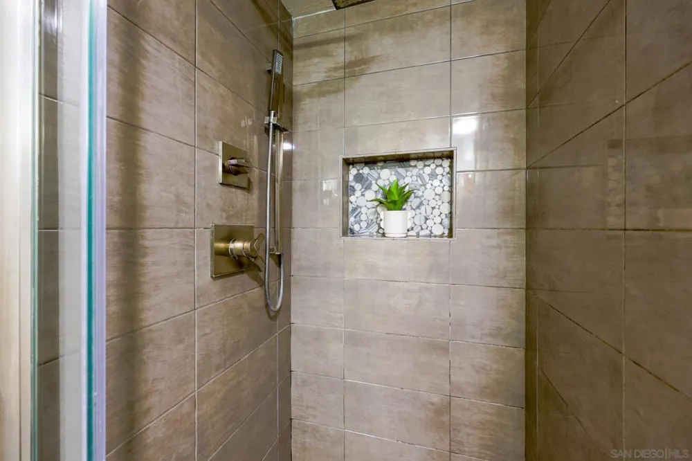 440 Citracado Parkway #5 Escondido, CA 92025