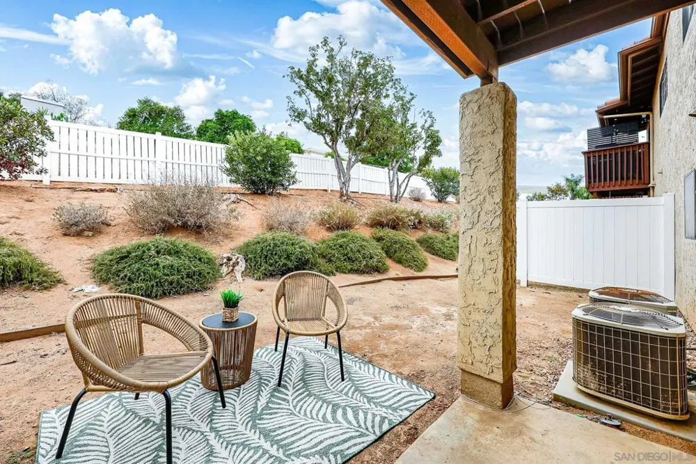 440 Citracado Parkway #5 Escondido, CA 92025