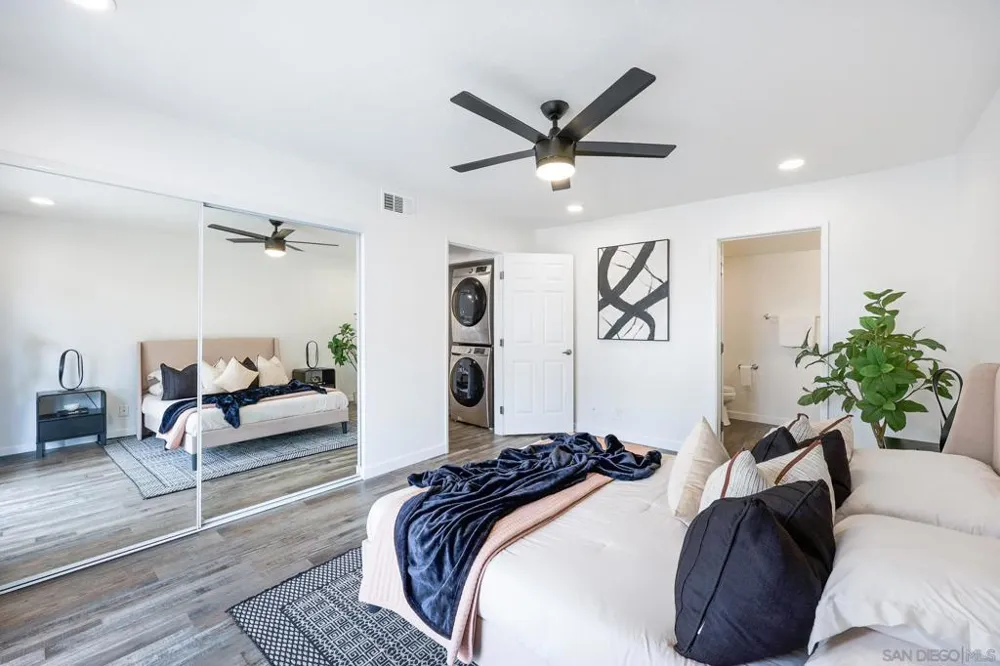 440 Citracado Parkway #5 Escondido, CA 92025