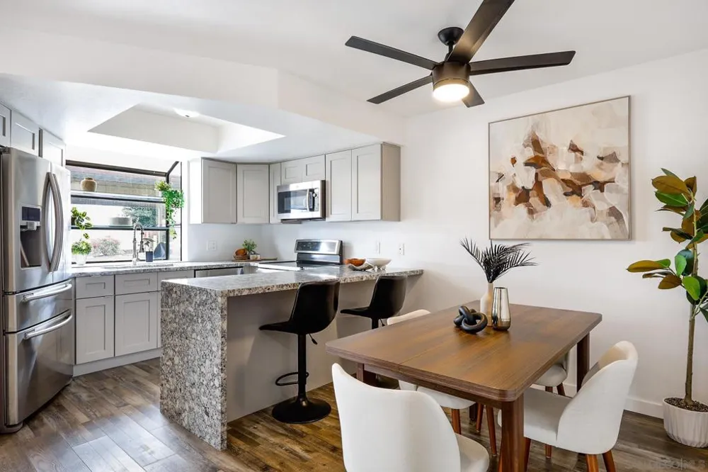 440 Citracado Parkway #5 Escondido, CA 92025
