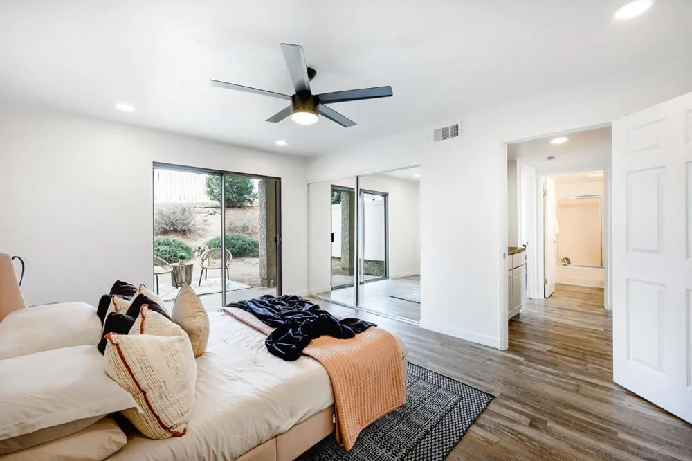 440 Citracado Parkway #5 Escondido, CA 92025