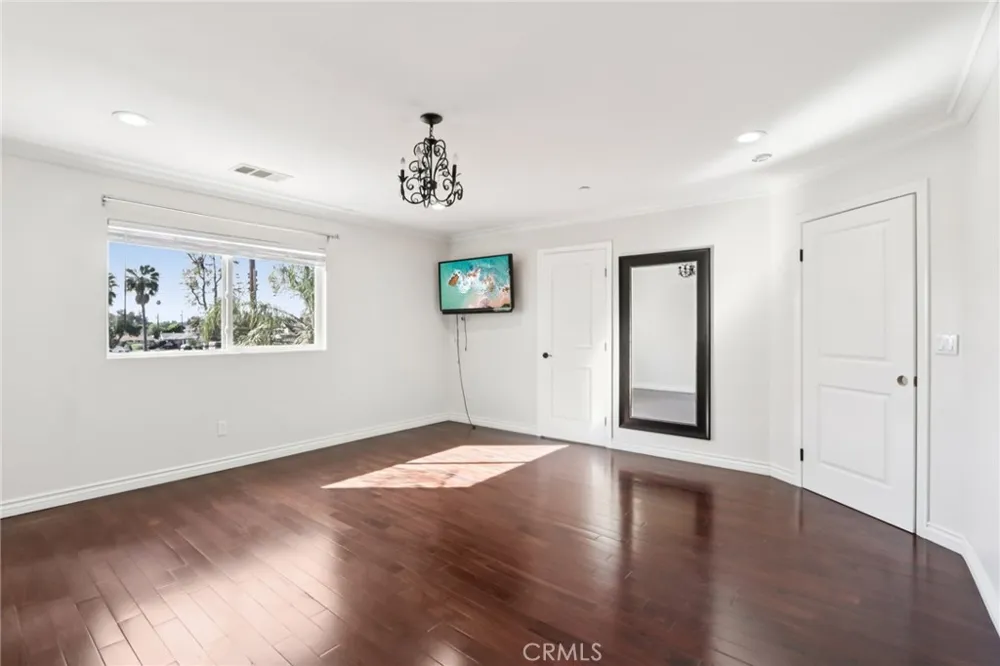 7659 Coldwater Canyon Court North Hollywood, CA 91605