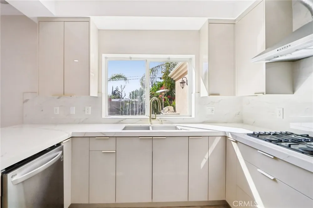 7659 Coldwater Canyon Court North Hollywood, CA 91605