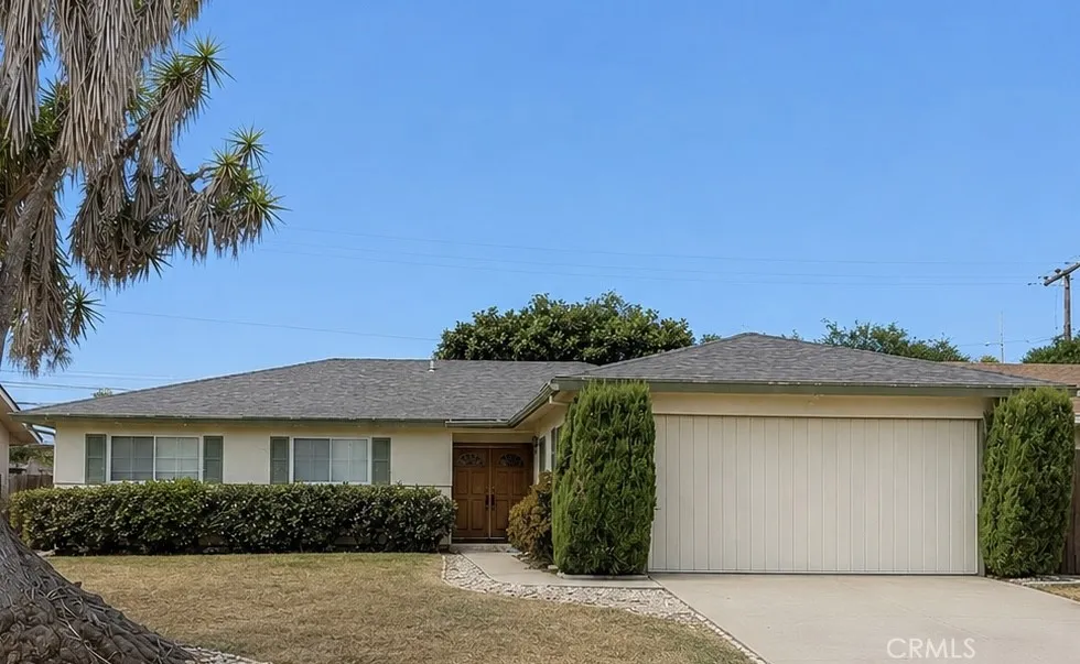 707 La Roda Santa Barbara, CA 93111