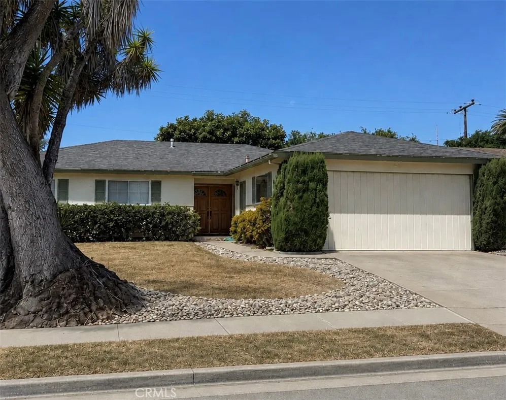 707 La Roda Santa Barbara, CA 93111