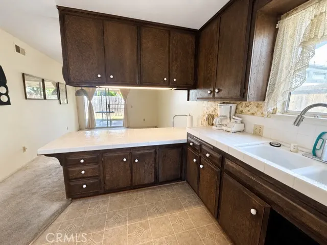 707 La Roda Santa Barbara, CA 93111