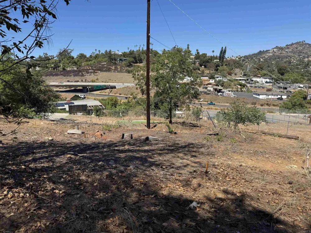 8965 Greenview Pl Spring Valley, CA 91977