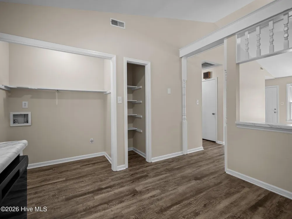 323 W Frances Street Jacksonville, NC 28546