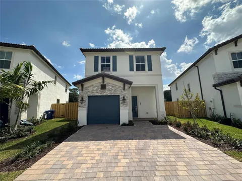 2437 NW 131st Circle