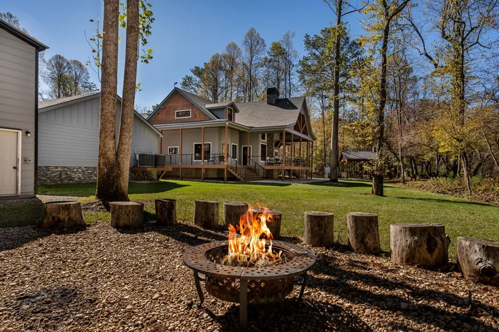 1248 Sunset Road Epworth, GA 30541
