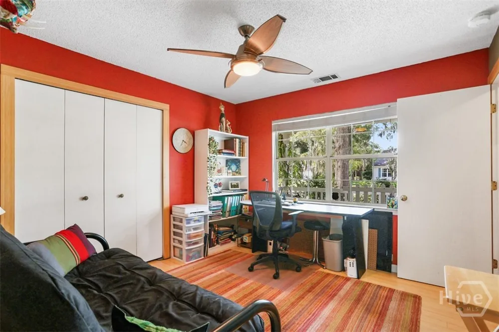 511 Pointe South Drive Savannah, GA 31410