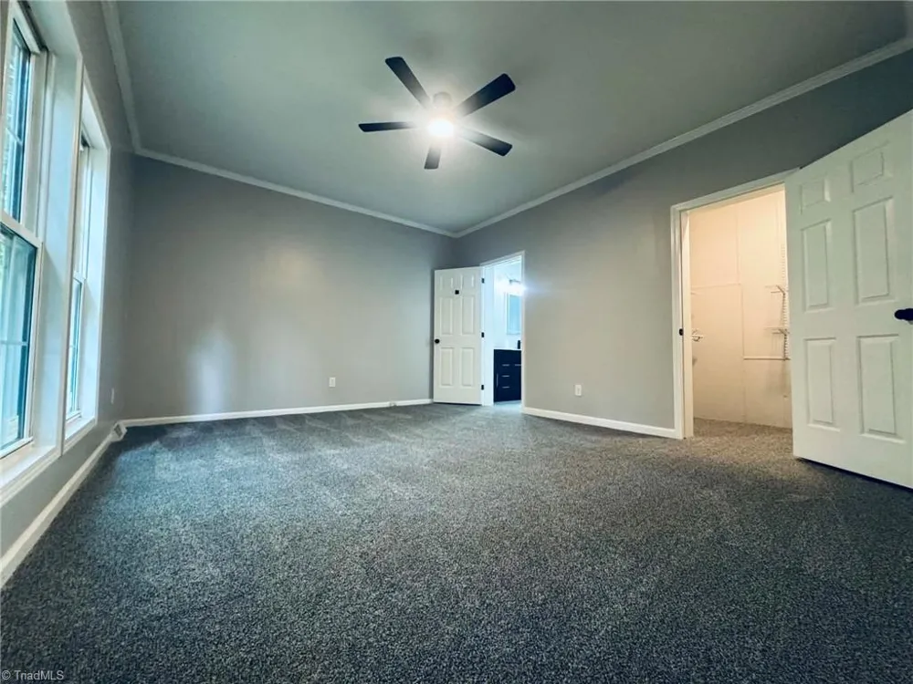 989 Arvin Hill Lane Lexington, NC 27295