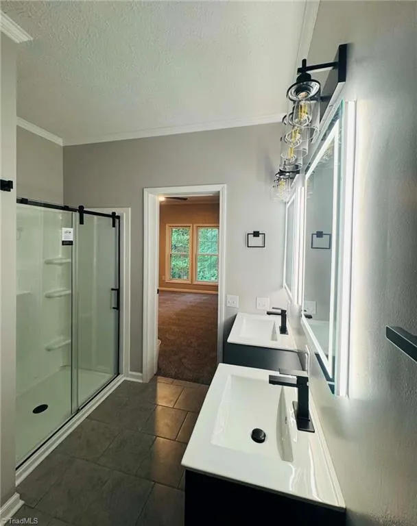 989 Arvin Hill Lane Lexington, NC 27295