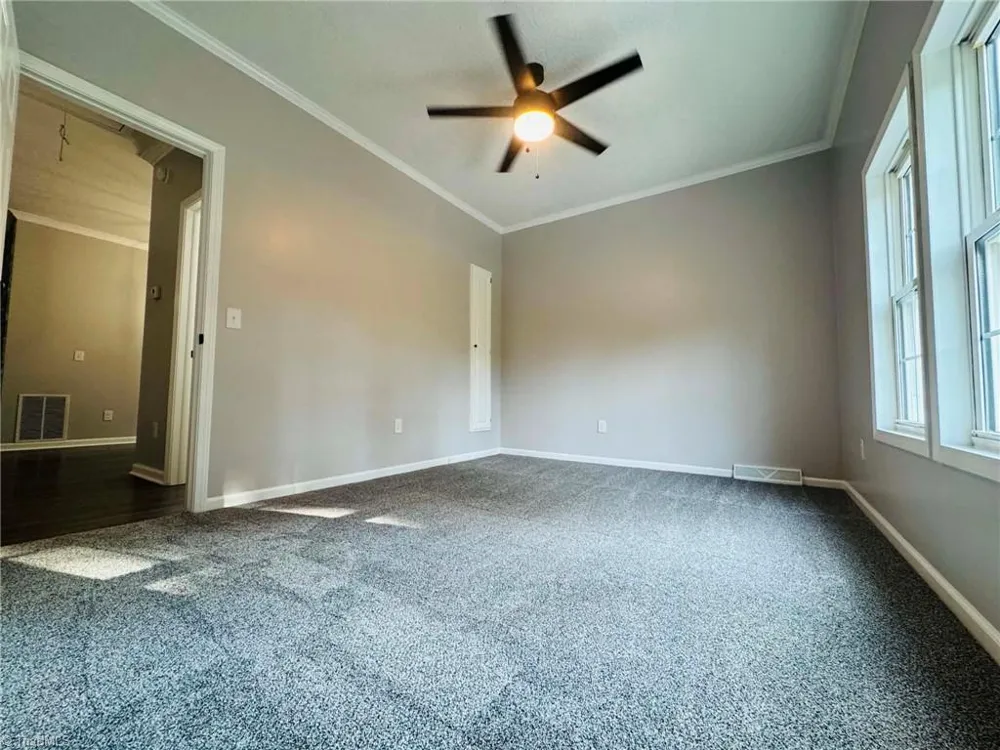 989 Arvin Hill Lane Lexington, NC 27295