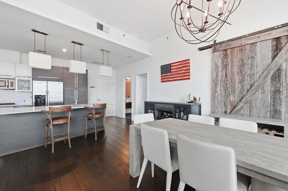700 12th Ave S #605 Nashville, TN 37203