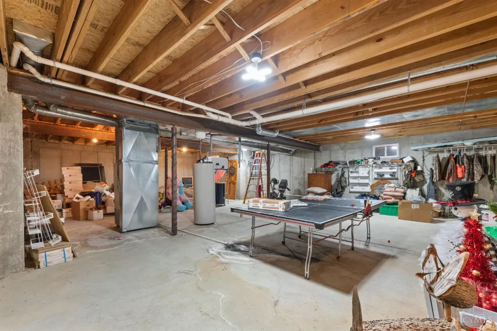 1613 W Concord Road Pierce, OH 45102